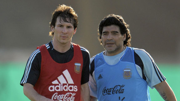 Diego Maradona vs Lionel Messi – Argentine – DNA Skills! (Vid)