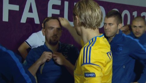 GIF: Tymoschuck trolls Ribery!!!