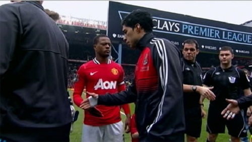 This is breathtaking….Manchester Utd players will have handshakes with Luis Suarez!!