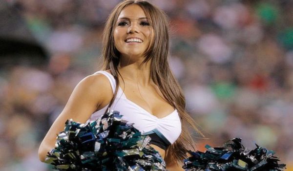 Οι 20 πιο «καυτές» cheerleaders του NFL