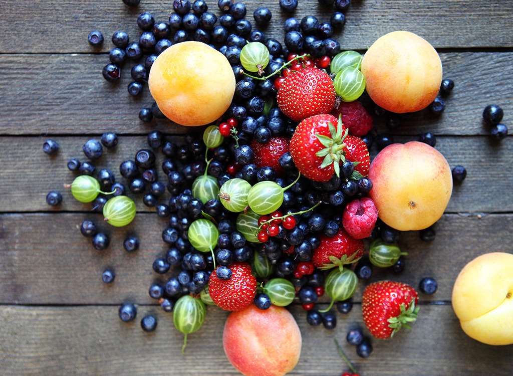 Κάψε το κοιλιακό λίπος με αυτά τα υγιεινά φρούτα