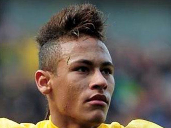 The magic dribble from Neymar!!!
