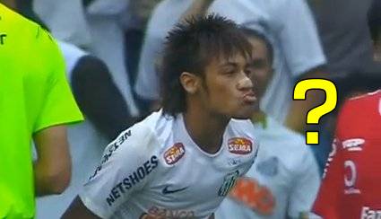 Neymar’s sending kisses to…