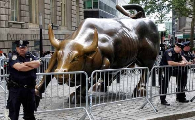 Έπιασαν τον ταύρο από τα κέρατα στη Wall Street!