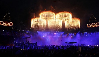 Απίστευτο…Ματάκιας παρακολουθούσε γυμνές τις κολυμβήτριες κατά την διάρκεια των Ολυμπιακών!!