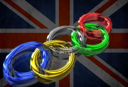 Full moon joins Olympic Rings of London, becoming the 6th one!