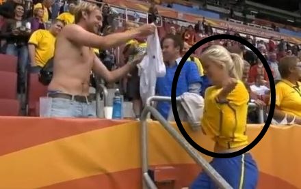 The Swedish player takes the kit off giving it to a fan!
