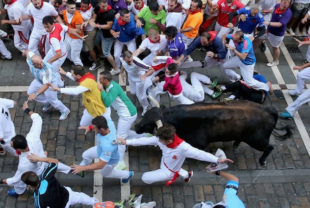 Pamplona 2014: Οι ταύροι τα πήραν σβάρνα όλα (photos) !