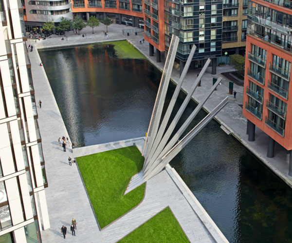 Εντυπωσιακή αναδιπλούμενη γέφυρα στο Λονδίνο!