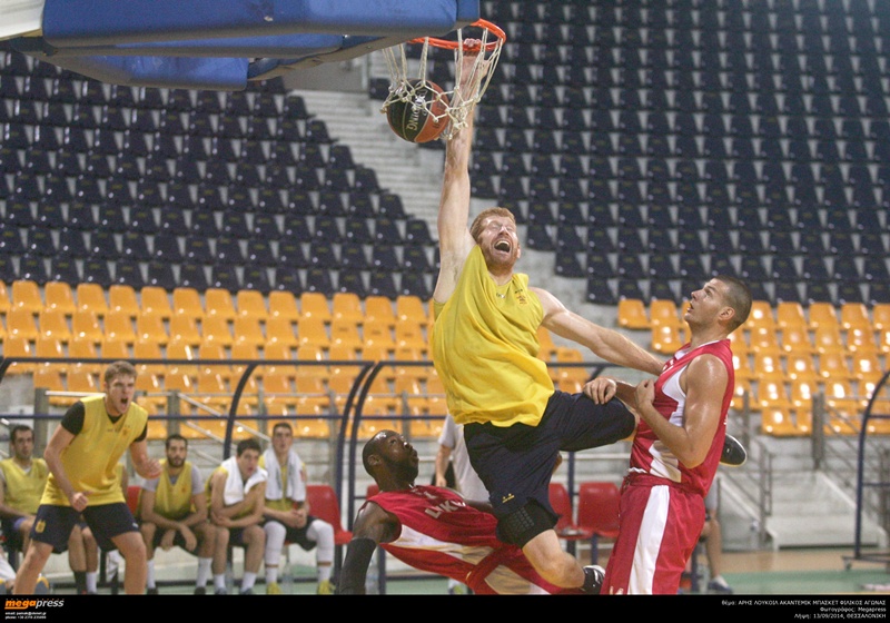 Η νίκη του Άρη επί της Ακαντέμικ (videos)