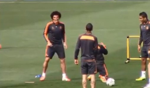 Pepe humiliates  Marcelo twice during Real Madrid training [Video]