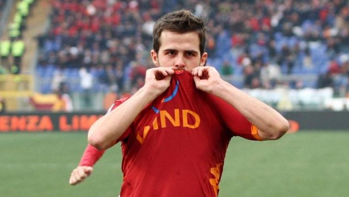 “Ζωγράφισε” ο Pjanic! (video)