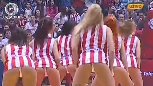 Τρέλαναν το διαδίκτυο οι sexy cheerleaders του Ερυθρού Αστέρα [vid]