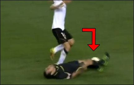 Have u seen ref’s tackle again?? (video)
