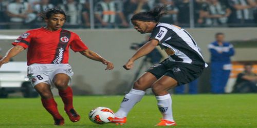 Brilliant Ronaldinho dribble