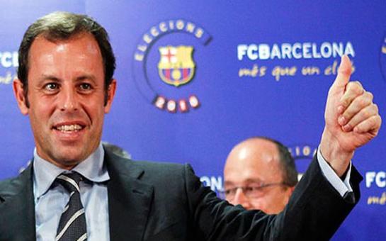 Barca president Sandro Rosell hides in women’s toilet!