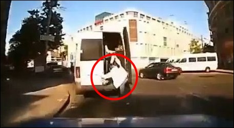 Another ordinary day in Russia… (video)