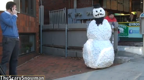 Οι 10 πιο αστείες αντιδράσεις στον ”Scary snowman”