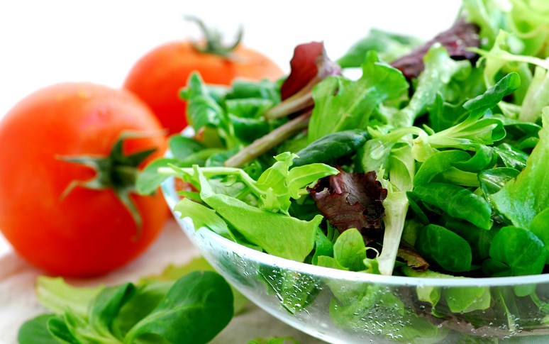 Πέντε tips για να χορτάσεις τρώγοντας μια… σαλάτα!