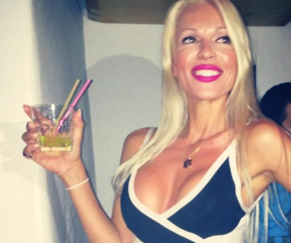 Αυτή είναι η καυτή Ελληνίδα με το πιο σέξι instagram!