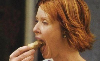 Celebrities caught at fast food moments!