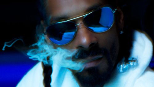 Snoop Dogg takes penalty kicks… Not bad at all!