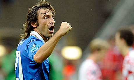 Andrea Pirlo never forgets his superb free kicks!!