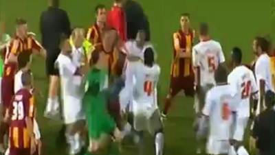 This brawl was not stopping whatever the referee would do!!