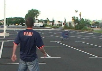 Remi Gaillard is celebrating Montpellier’s title with a little tricks!!