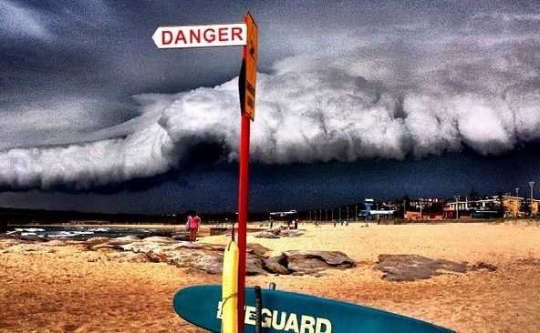 Απίστευτες εικόνες από την θύελλα που έπληξε το Σίδνεϊ!