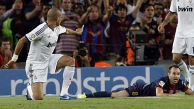 Barcelona…players are the best divers and Pepe says that!!