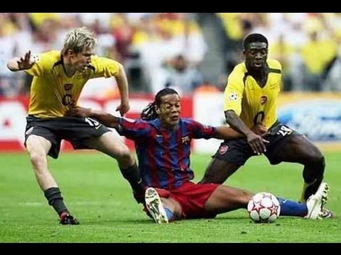 Top 20 Comedy Moments In Football