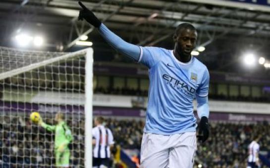 Amazing Free-Kick Golazo by Yaya Toure