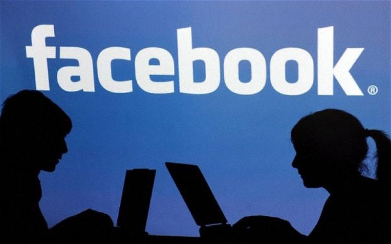 Comic: Οι περισσότεροι λογαριασμοί στο Facebook είναι ψεύτικοι!
