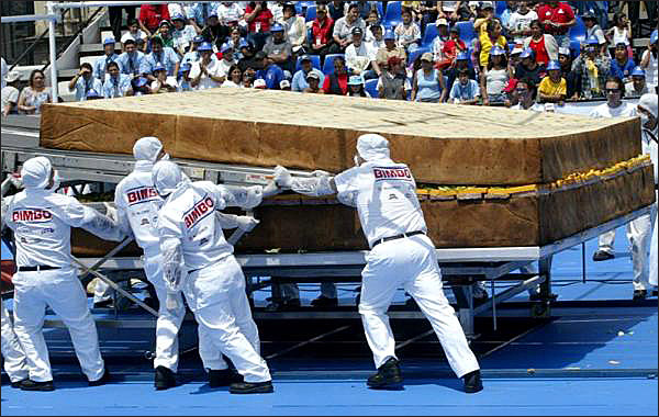 Το μεγαλύτερο σάντουιτς του κόσμου!!!