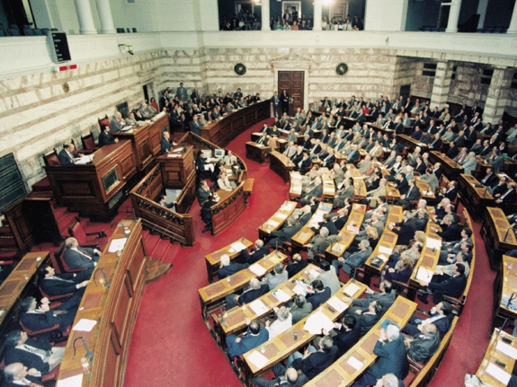 Δείτε πόσα παίρνουν οι βουλευτές, που κάνουν το σκ…ό τους παξιμάδι για να ζήσουν!