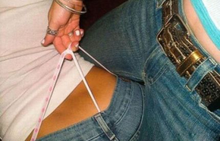 Έτσι τραβάνε τα string!!! (pics)