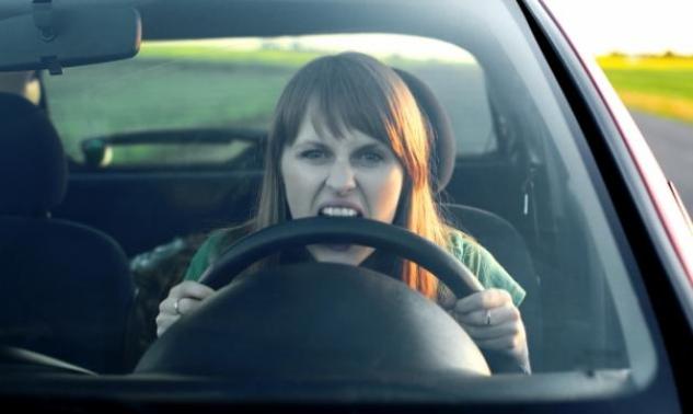 Γυναίκες οδηγοί Κίνδυνος θάνατος!