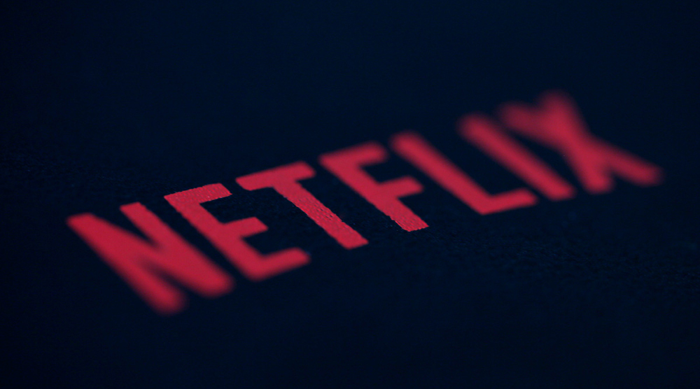 Brad Pitt και Adam Sandler συζητούν τα καλά και τα άσχημα του Netflix