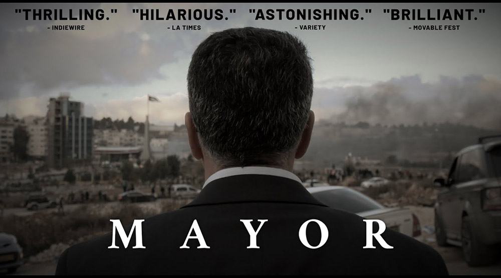 Μια μαύρη κωμωδία στο trailer του «Mayor»
